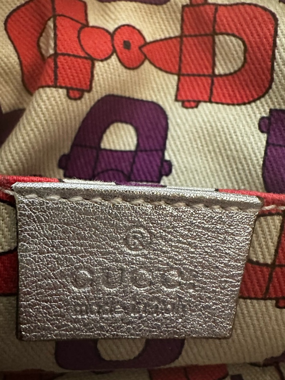 Gucci Silver Monogram Shoulder Bag - Picture 6 of 12